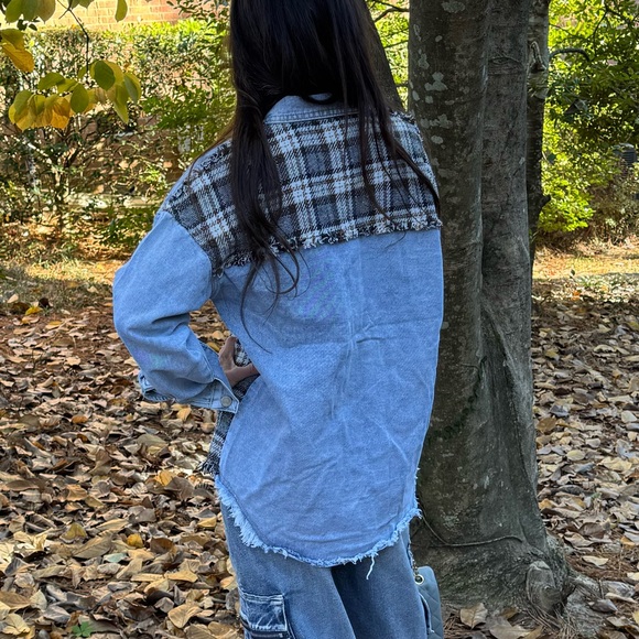 Chic Plaid Trim Jean Shirt Jacket From Paris France - Picture 4 of 4